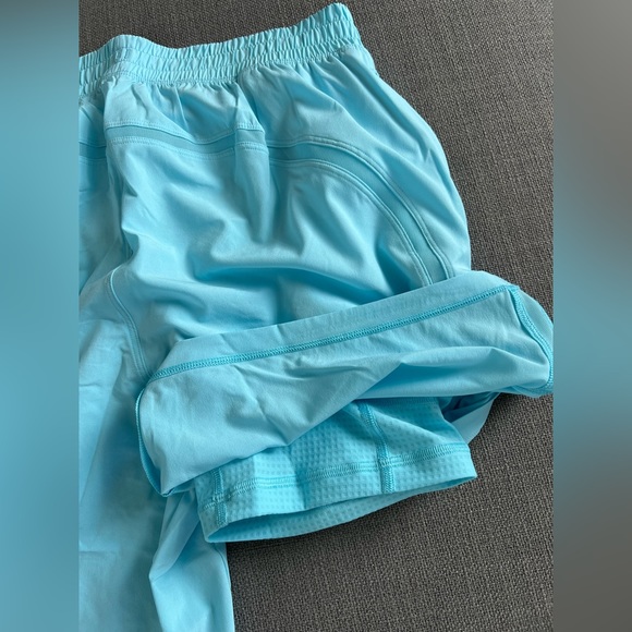 Lululemon Pace Breaker Lined Short 7" Cyan Blue - Picture 5 of 7